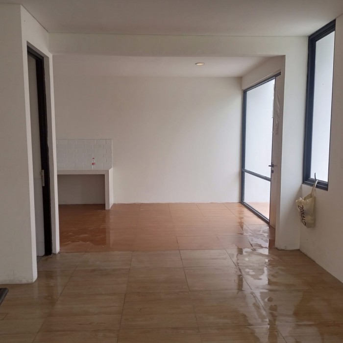 Rumah disewakan di Waterfront Lippo Cikarang